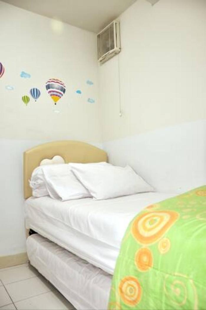 The Kalibata - Wfh For 5 Guests With Wi-fi Jakarta